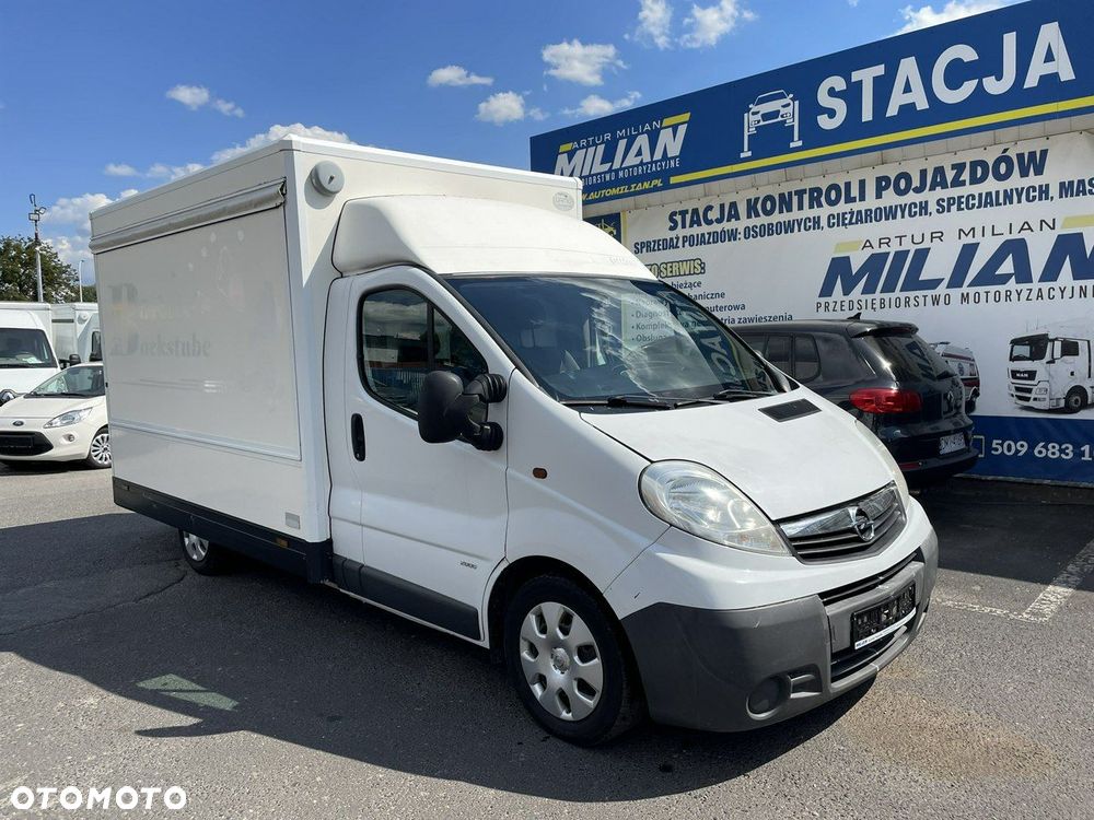 Opel Vivaro - 28