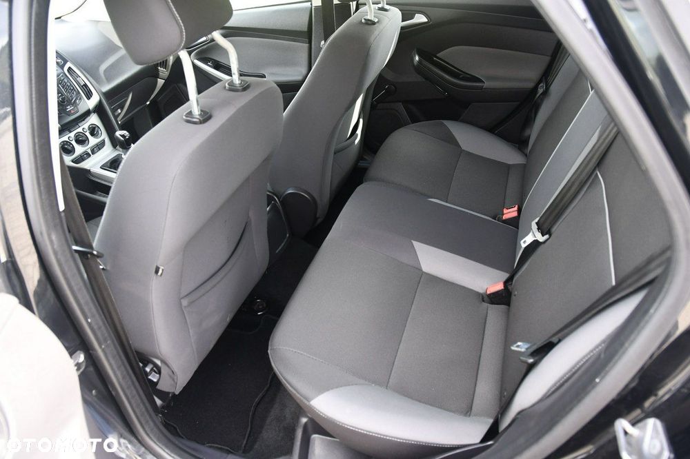 Ford Focus - 20