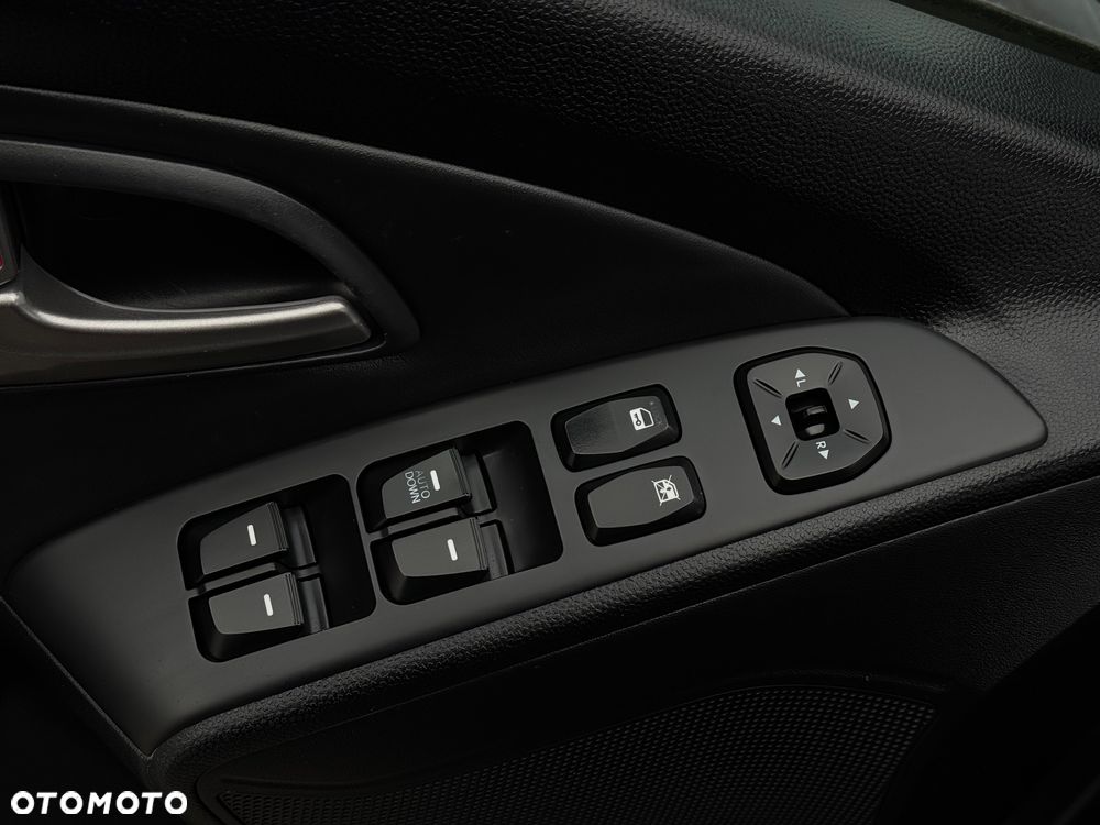 Hyundai ix35 2.0 2WD Comfort - 25