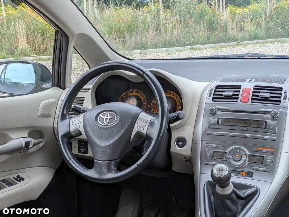 Toyota Auris 1.6 VVT-i Prestige - 21