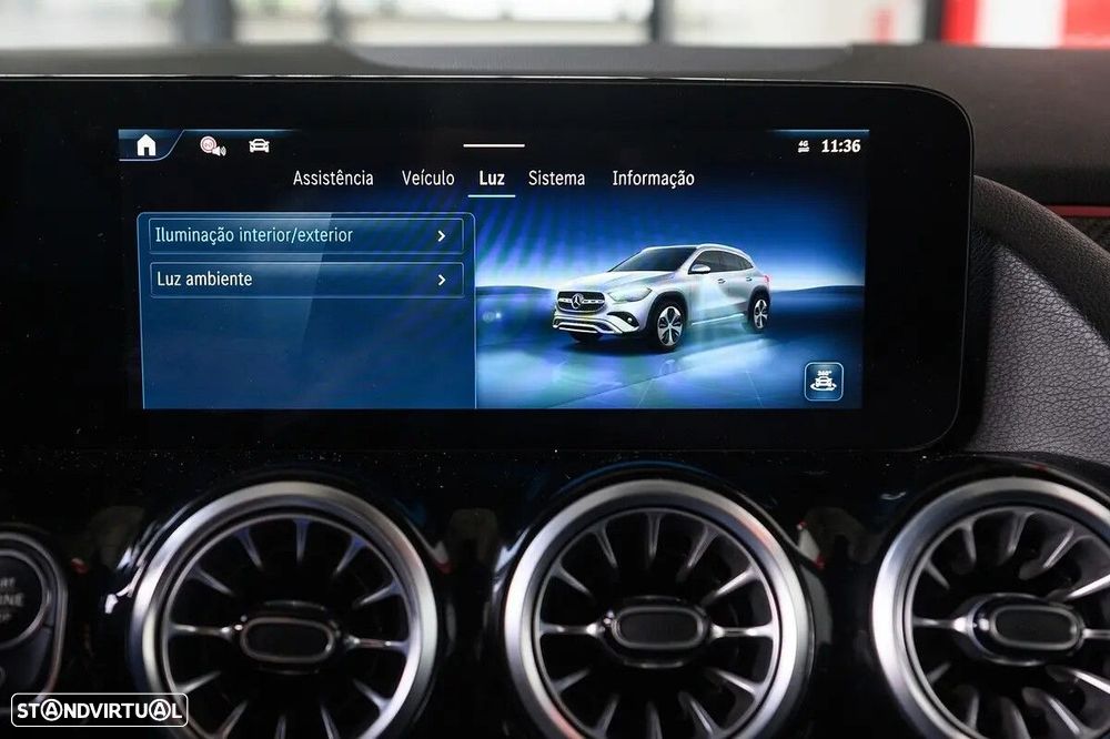 Mercedes-Benz GLA 200 - 42
