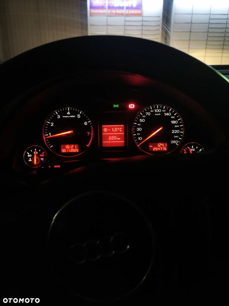 Audi A4 Limousine 2 - 3