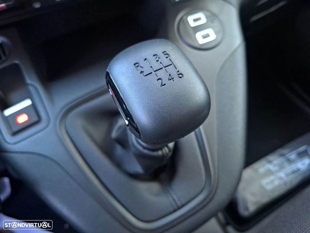 Peugeot Partner - 15