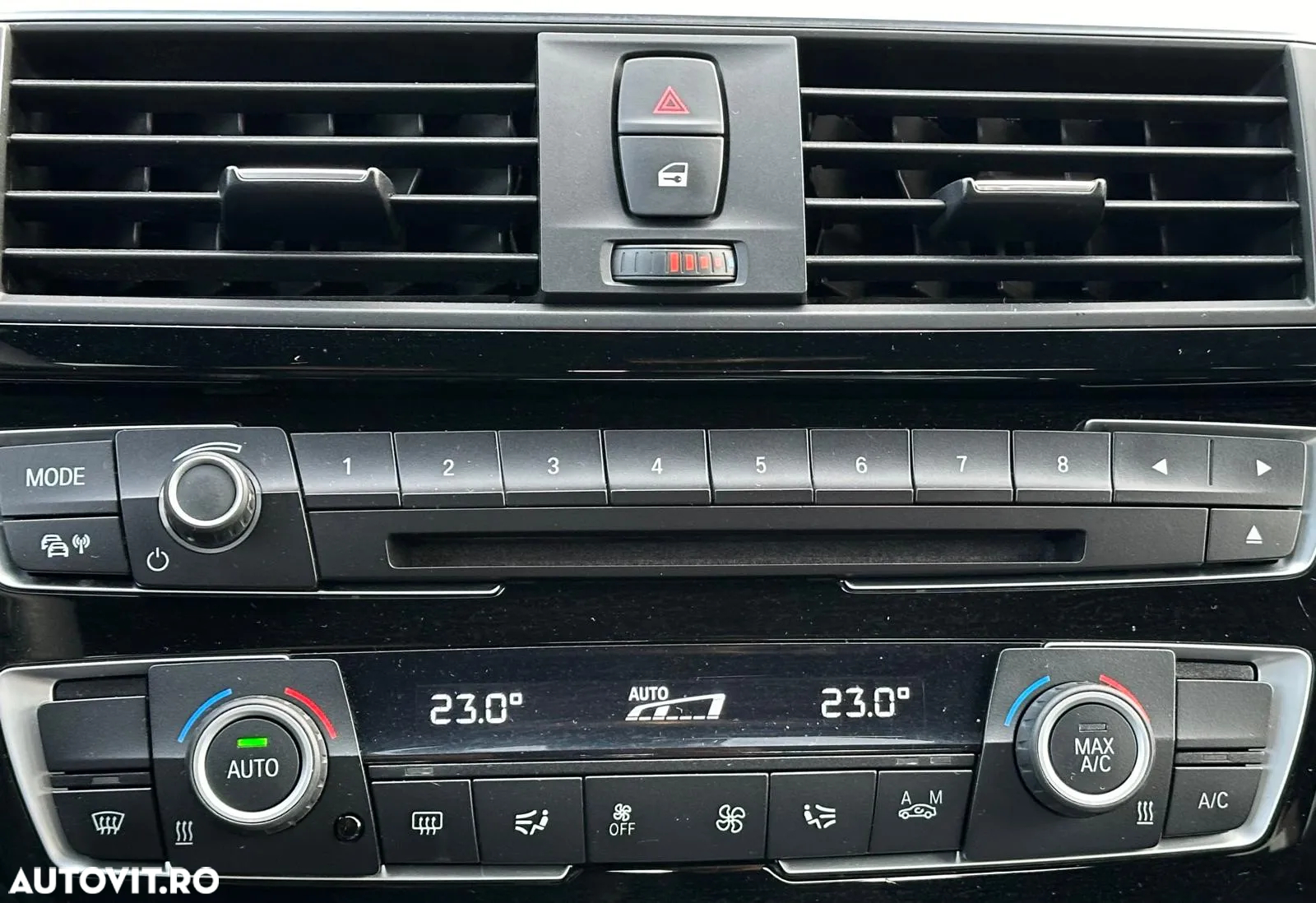 BMW Seria 3 318d Touring Aut. Advantage - 23