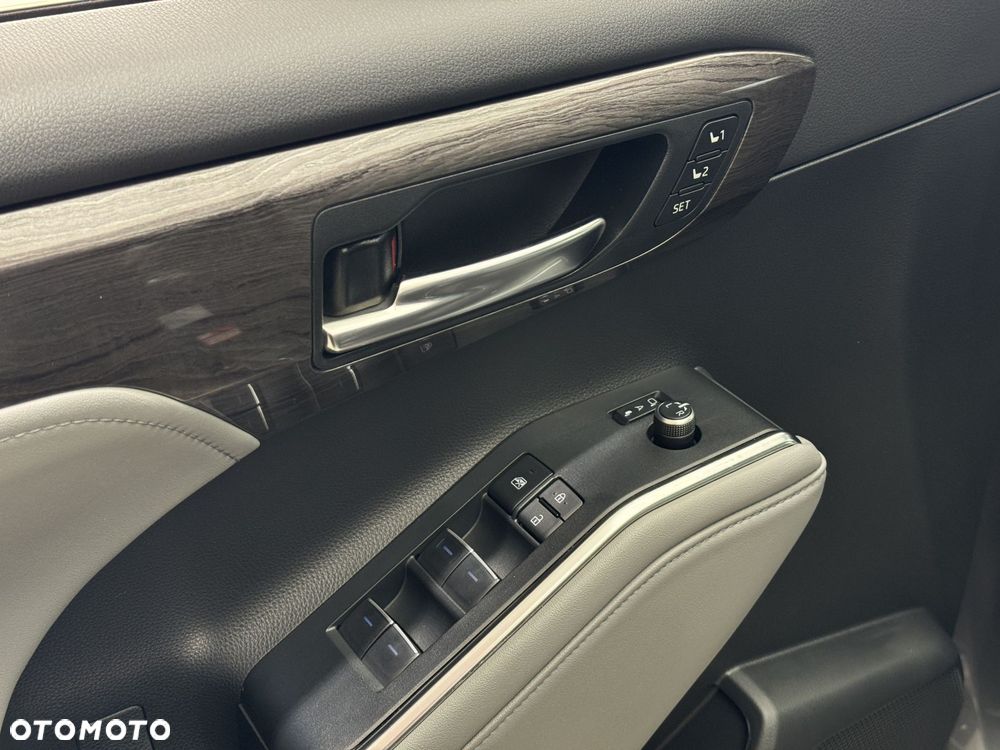 Toyota Highlander - 25