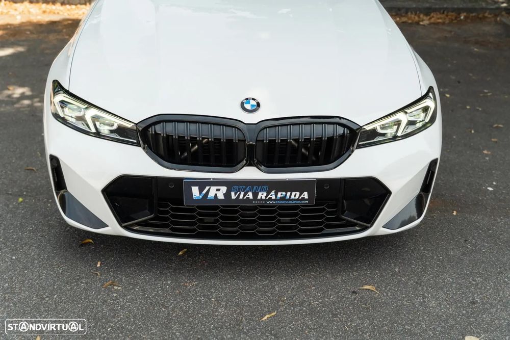 BMW 318 d Pack Desportivo M Pro Auto - 30