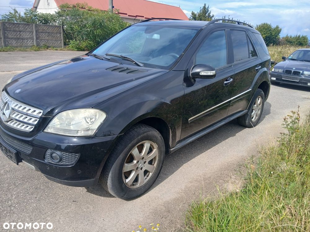 Mercedes-Benz ML - 1