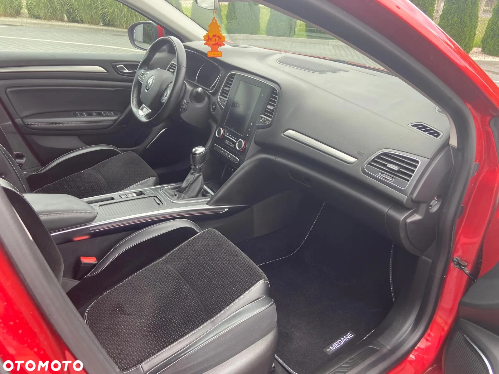 Renault Megane ENERGY TCe 130 INTENS - 14