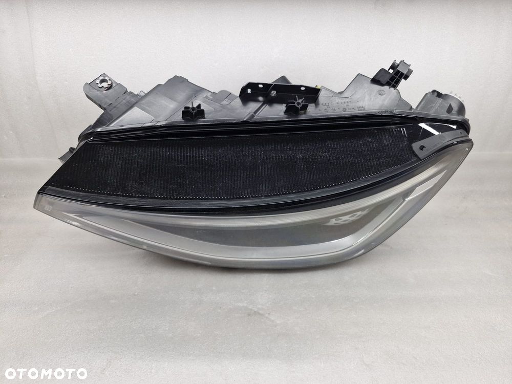 VW ID.4 LAMPA IQ-LIGHT LAMPA LEWA PRZÓD 11B941035M - 2