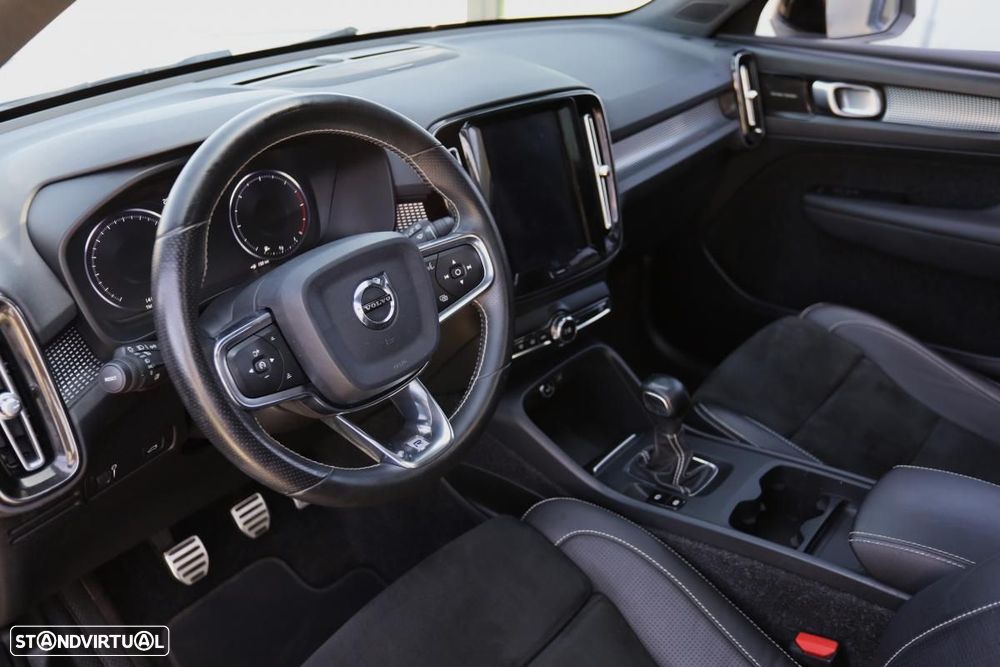 Volvo XC 40 2.0 D3 R-Design - 9