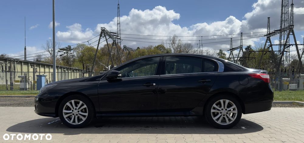 Renault Latitude 2.0 Privilege Etanol - 8