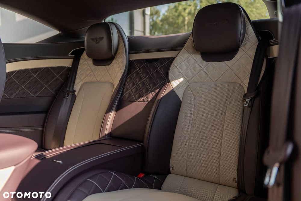 Bentley Continental GT - 25