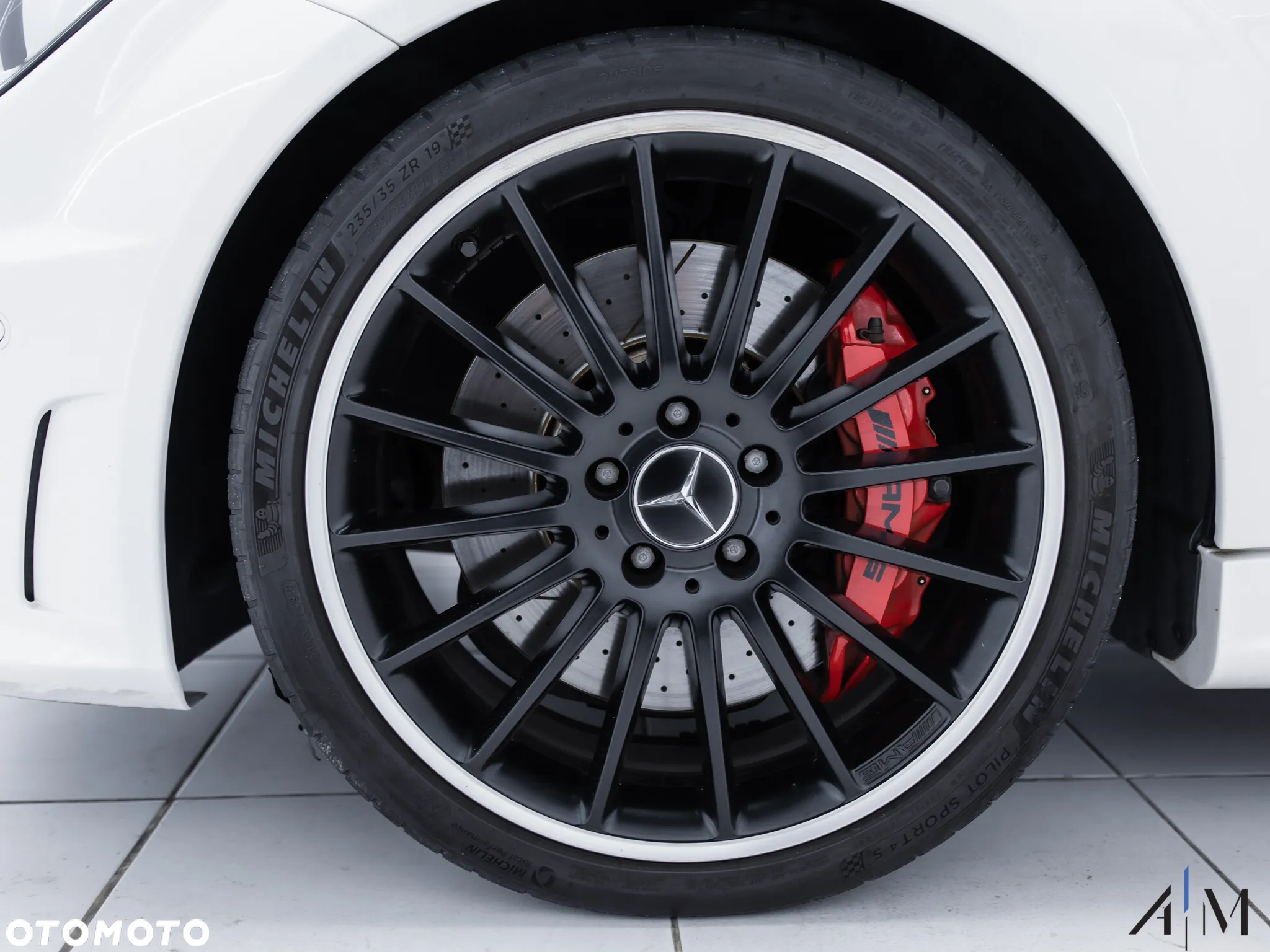 Mercedes-Benz Klasa C 63 AMG Coupe AMG SPEEDSHIFT MCT AMG Performance Package - 31