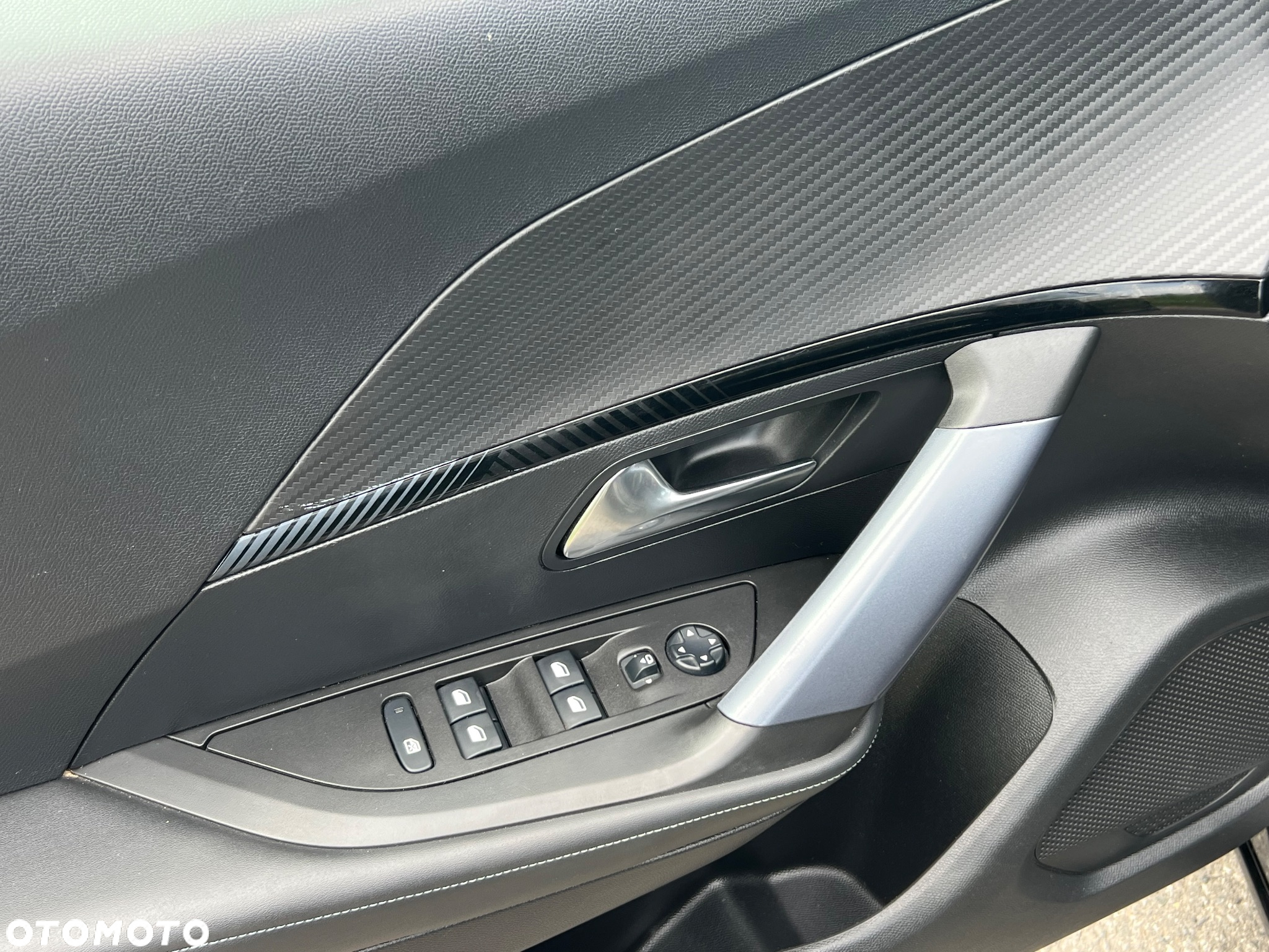 Peugeot 2008 PureTech 100 Stop&Start Allure Pack - 14
