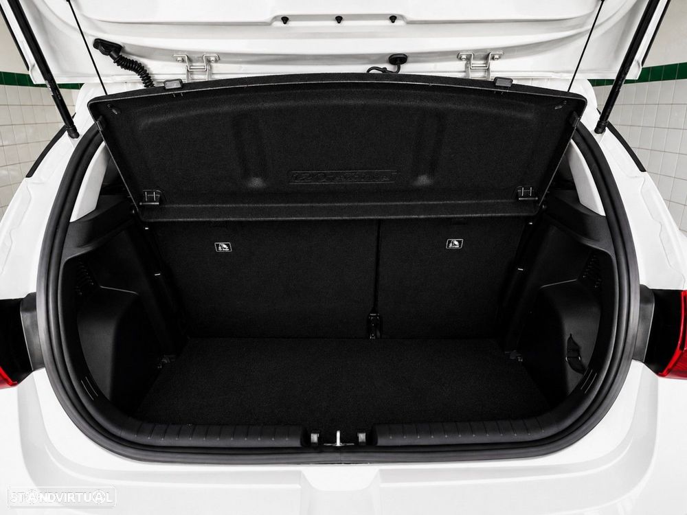 Hyundai i20 1.2 Comfort — fotografia 15