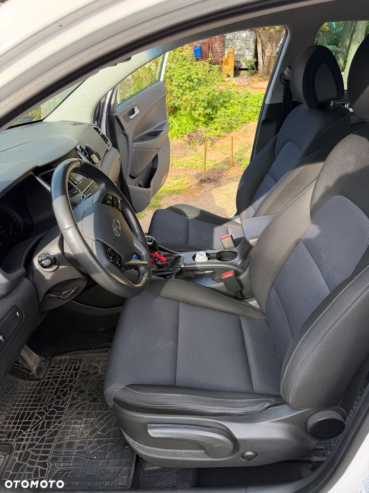Hyundai Tucson 2.0 CRDI BlueDrive GO 2WD - 10