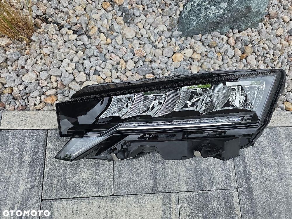 SKODA OCTAVIA 4 IV 5E4 LIFT Lampa lewa Kompletna Full Led Basic 5E4941009 - 6