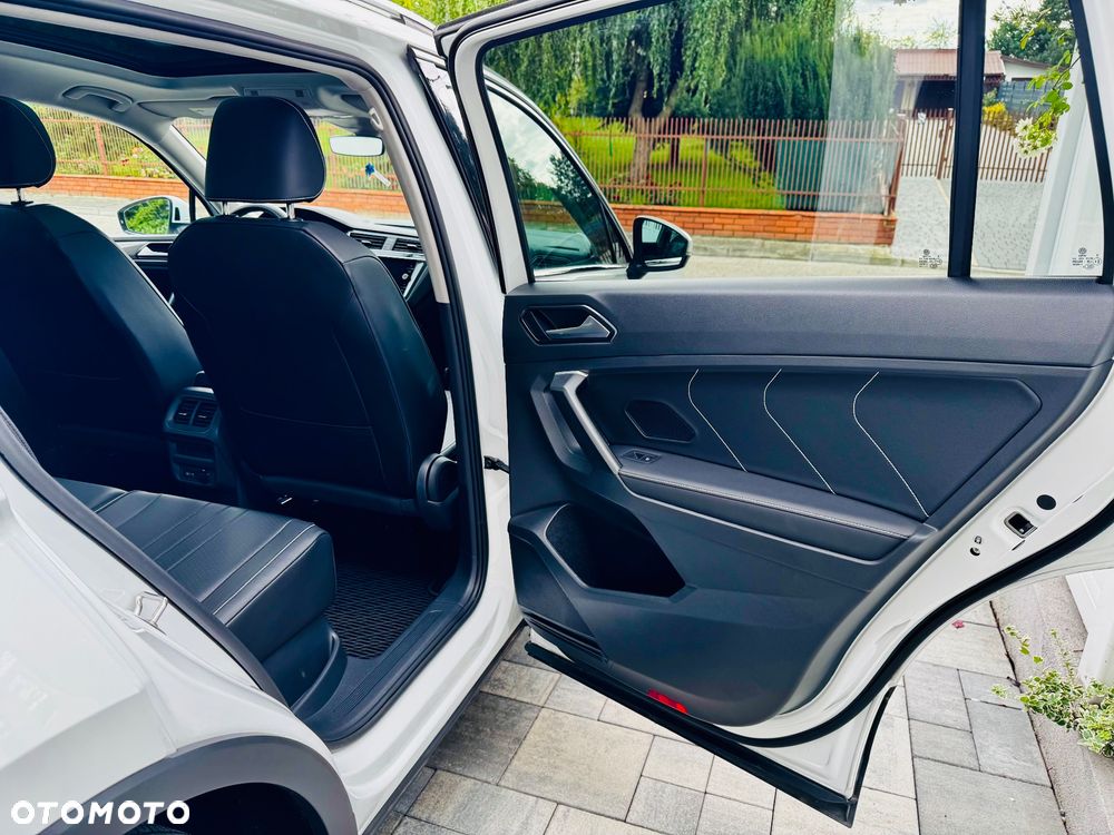 Volkswagen Tiguan - 16