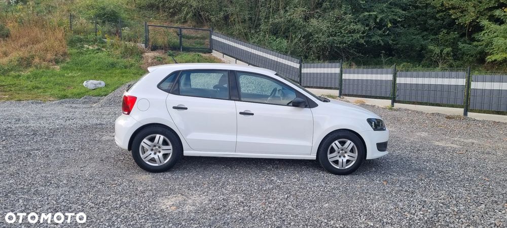 Volkswagen Polo 2012 photo 4