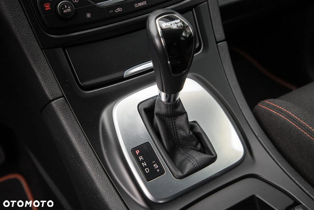 Ford S-Max - 23