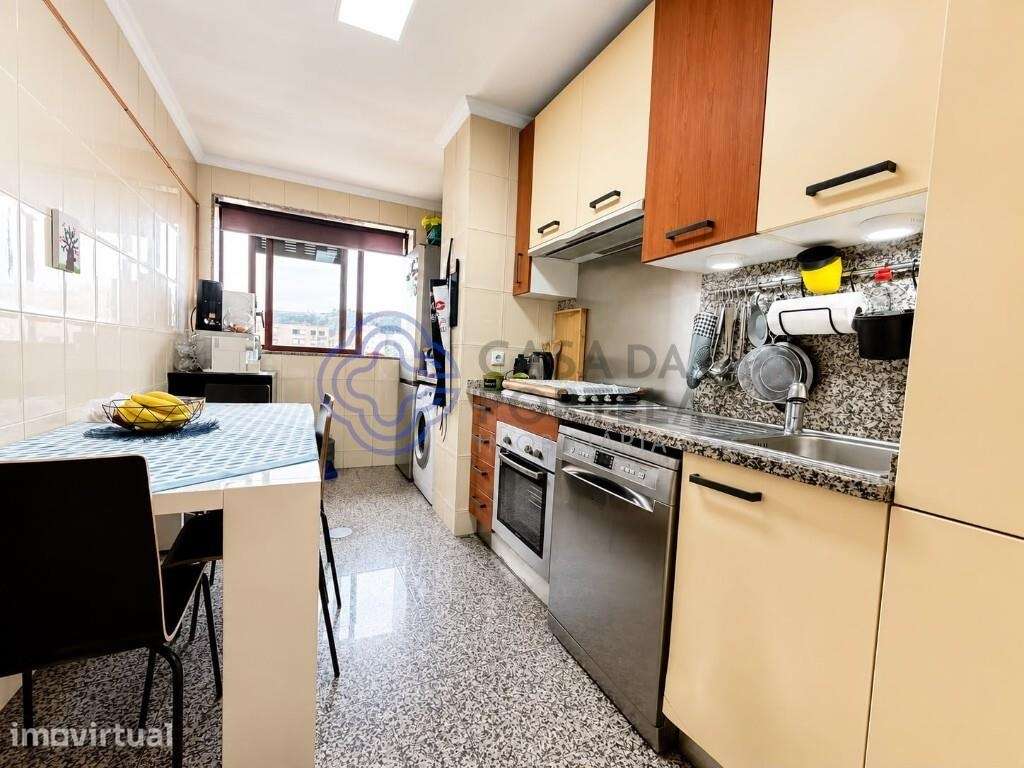 Apartamento T2 em Valongo | Suíte | Varanda | Garagem - Grande imagem: 4/18