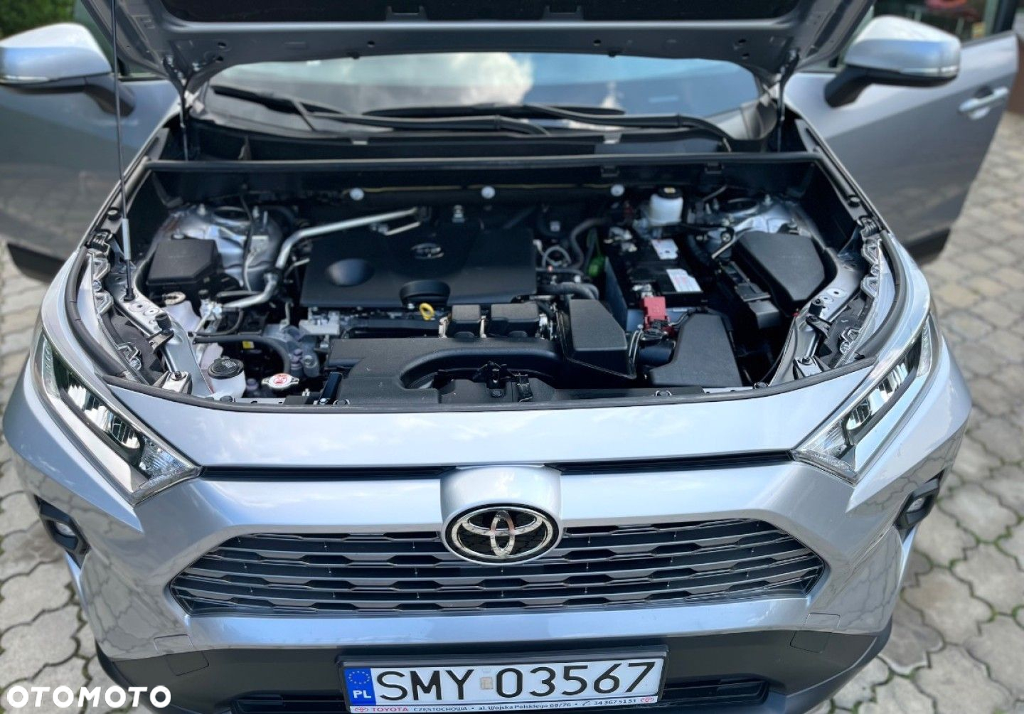 Toyota RAV4 - 9