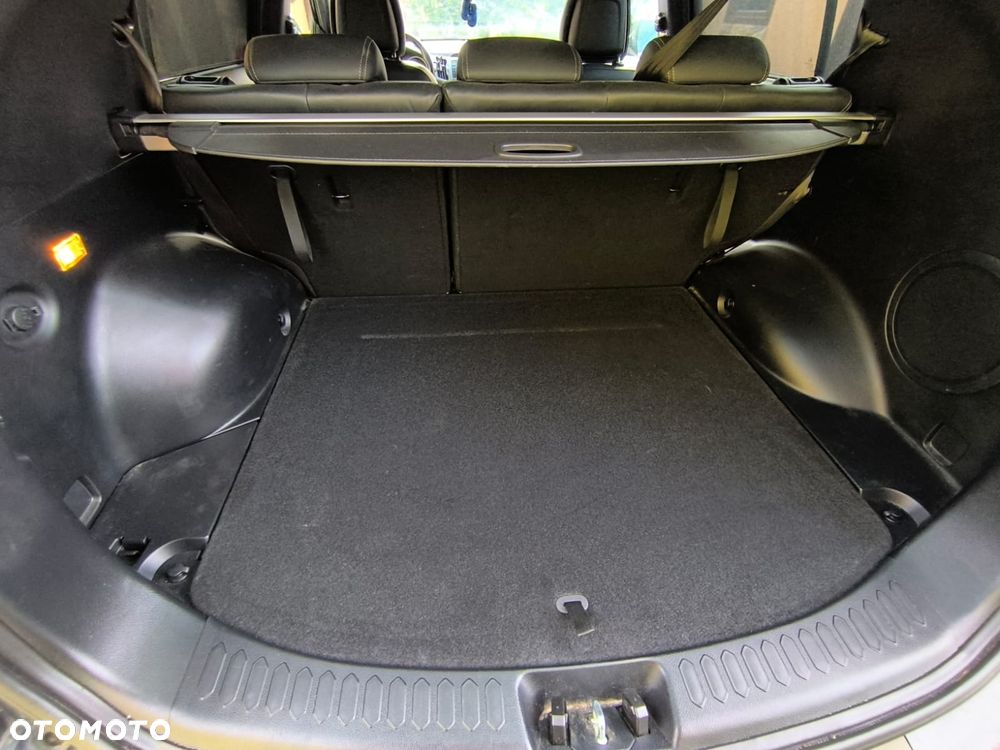Kia Sportage - 10