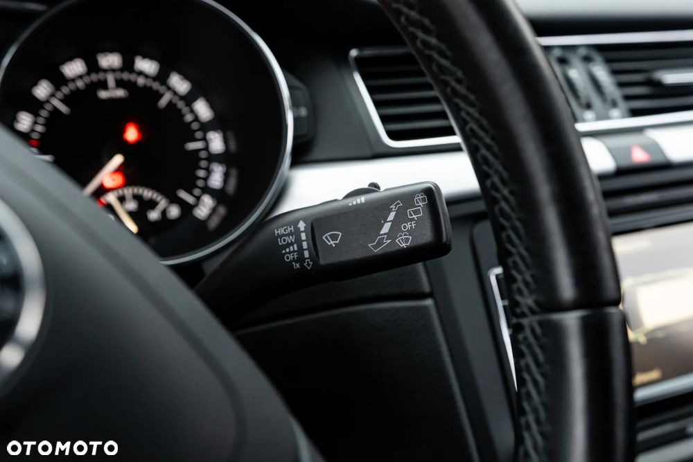 Skoda Superb 1.8 TSI 4x4 Exclusive - 35