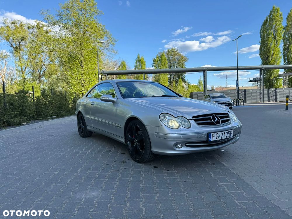 Mercedes-Benz CLK - 3