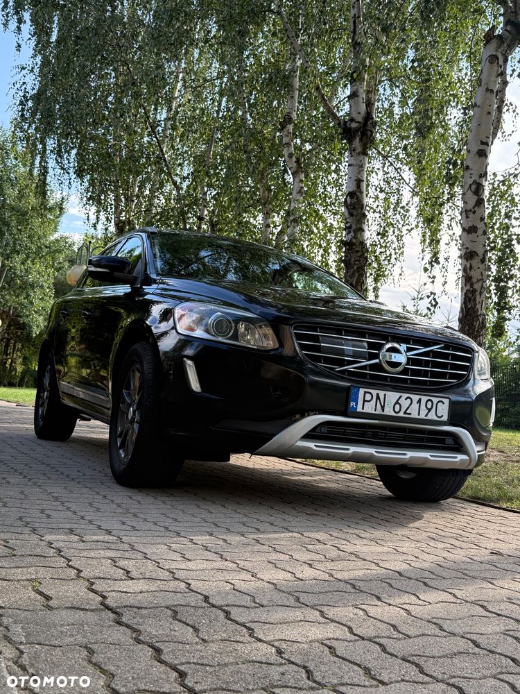 Volvo XC 60 T5 AWD Momentum - 6