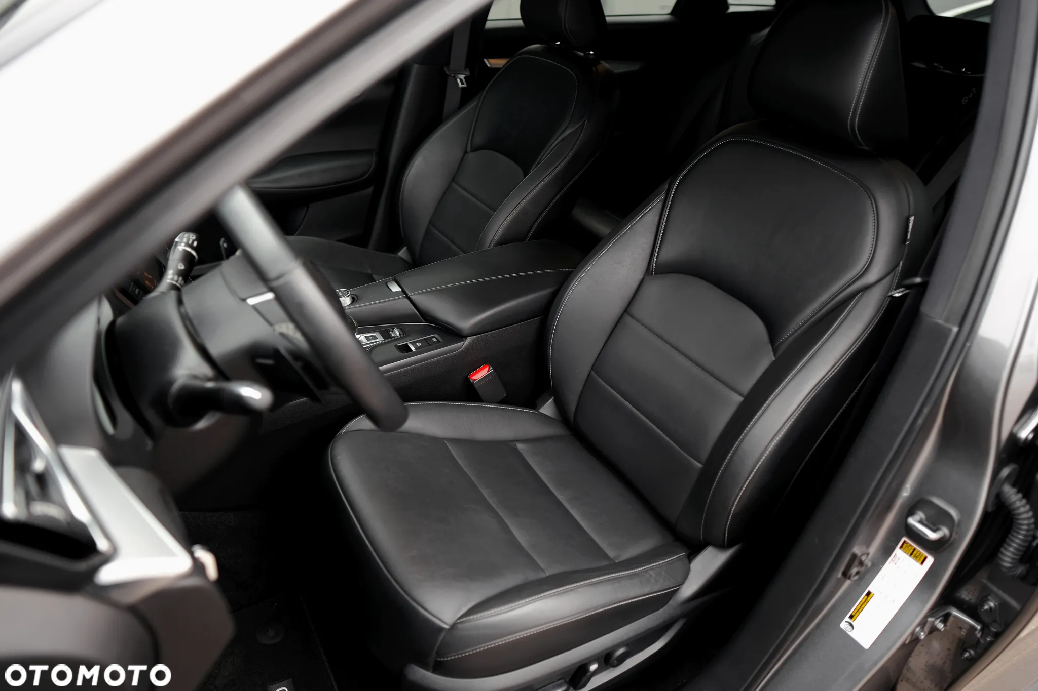Infiniti QX50 - 28