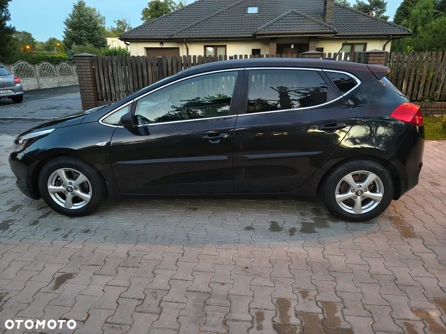 Kia Ceed 1.6 GDI L Business Line - 9