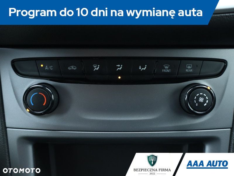 Opel Astra - 20