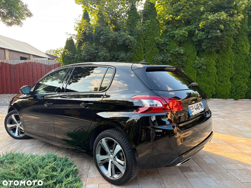 Peugeot 308 - 5