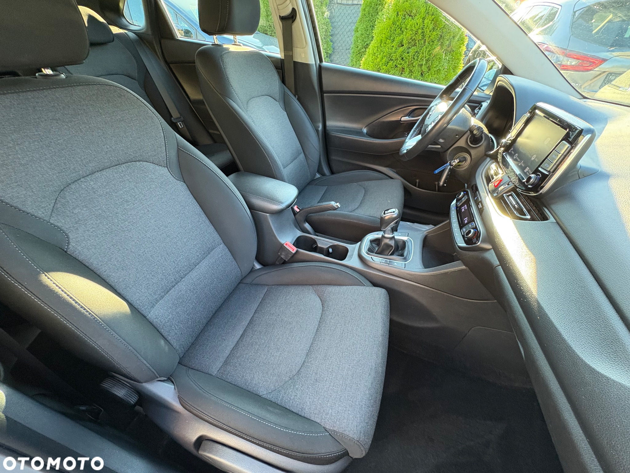 Hyundai i30 1.5 DPI Modern - 25