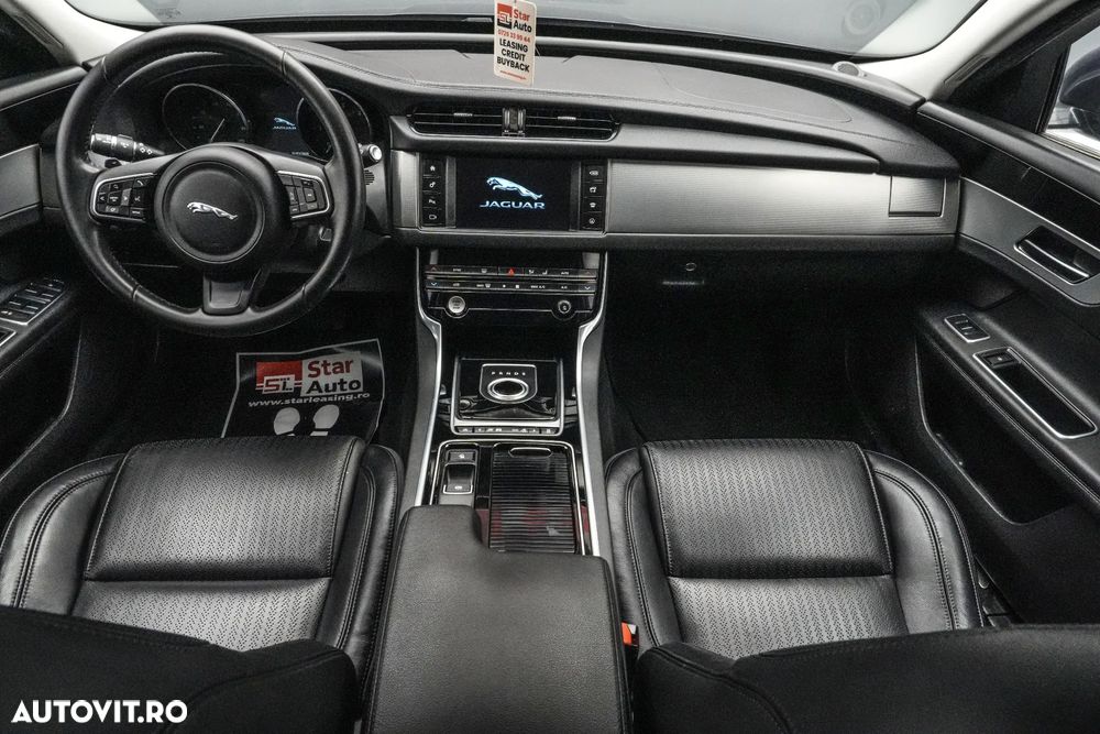 Jaguar XF 20d RWD E-Performance Pure - 7