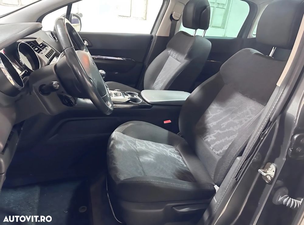 Peugeot 3008 120 VTi Premium - 6