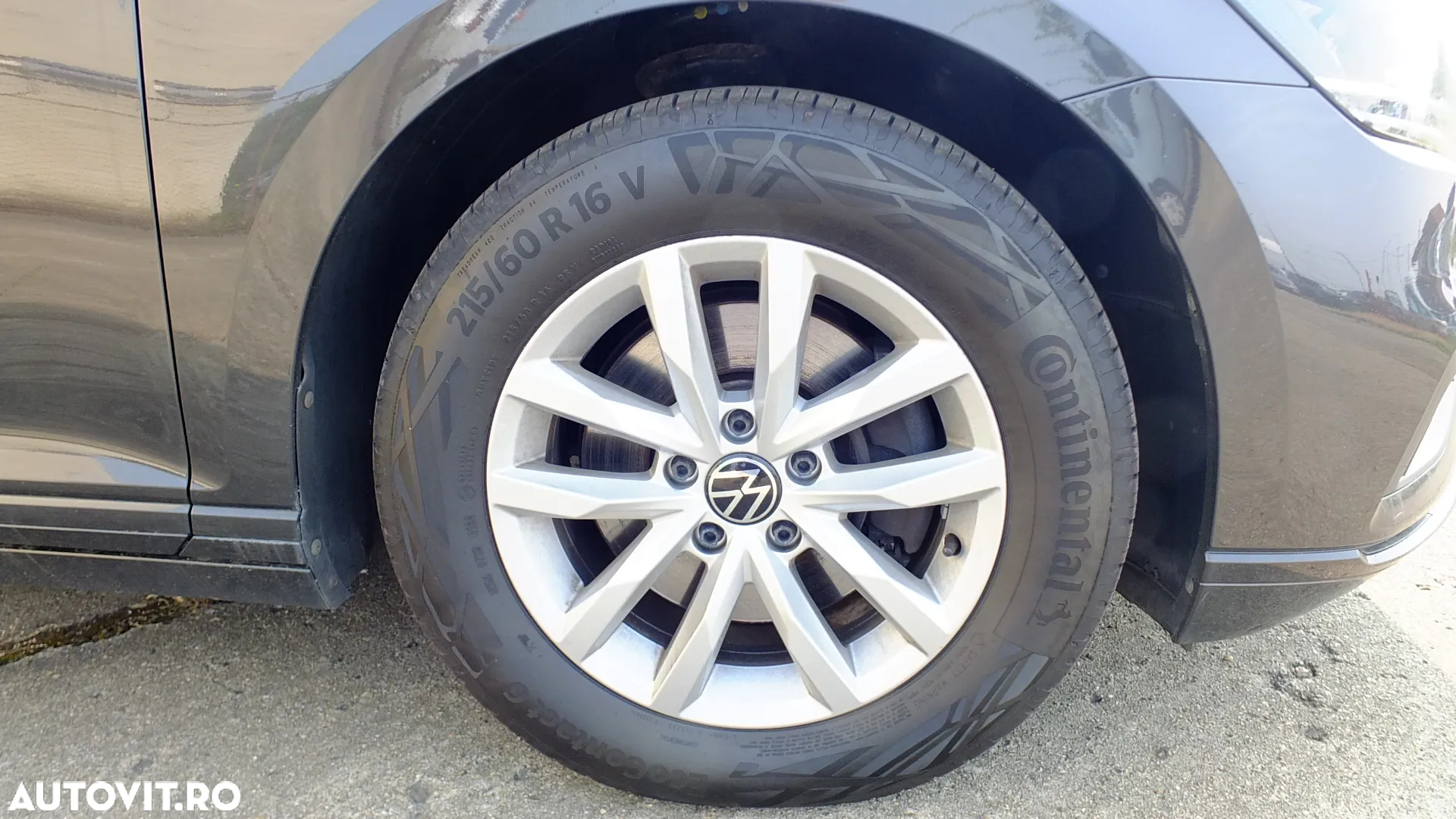 Volkswagen Passat Variant 2.0 TDI DSG Comfortline - 9