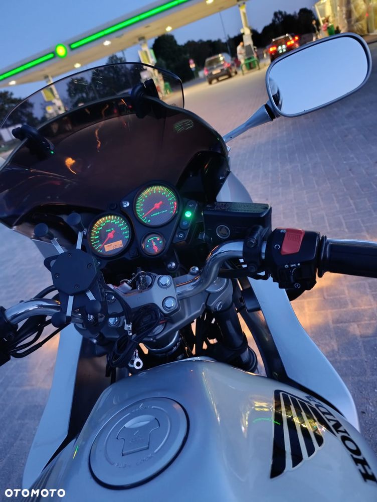 Honda CBF - 7