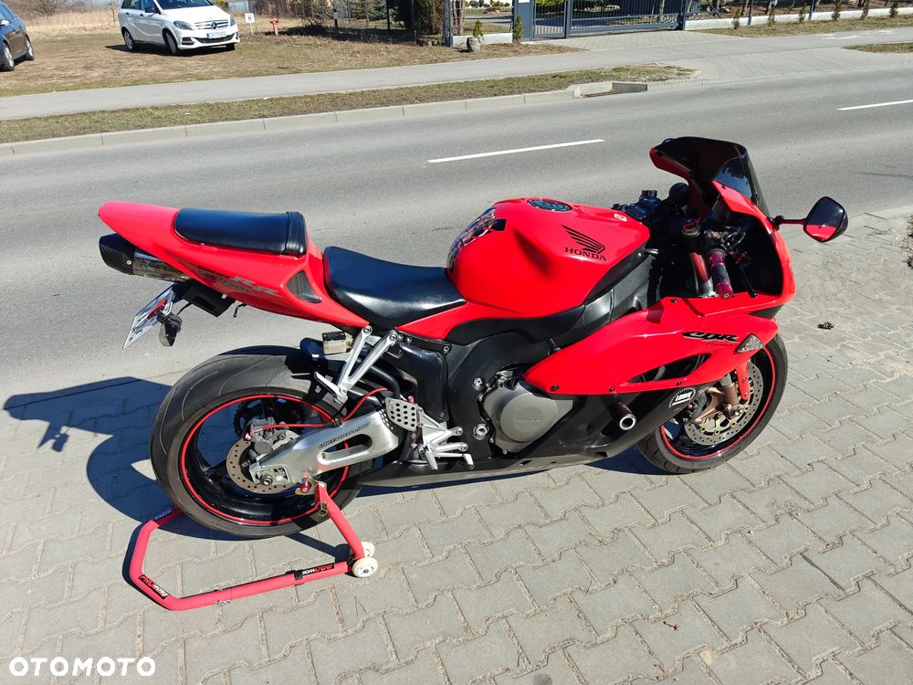 Honda CBR - 2