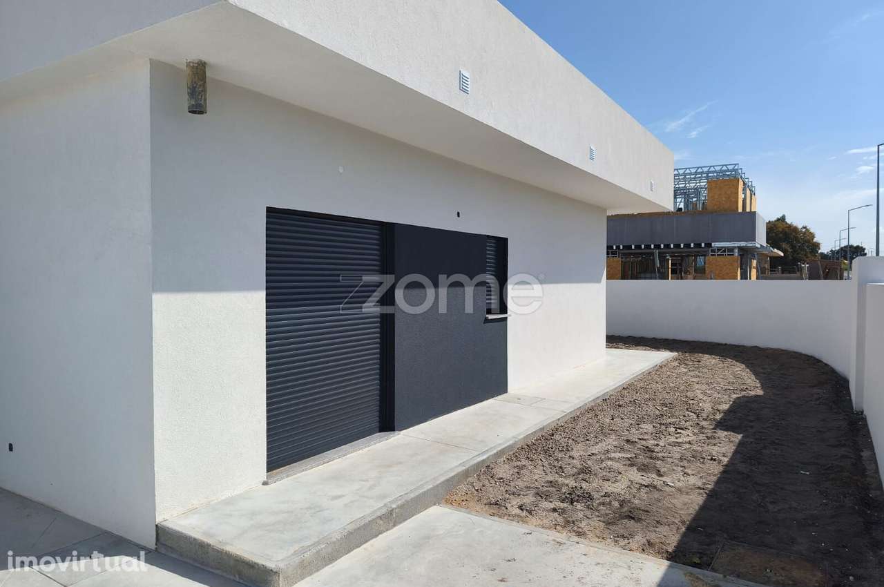 Moradia T4 2 Suites Urbanização Pinhal das Formas - Grande imagem: 2/42