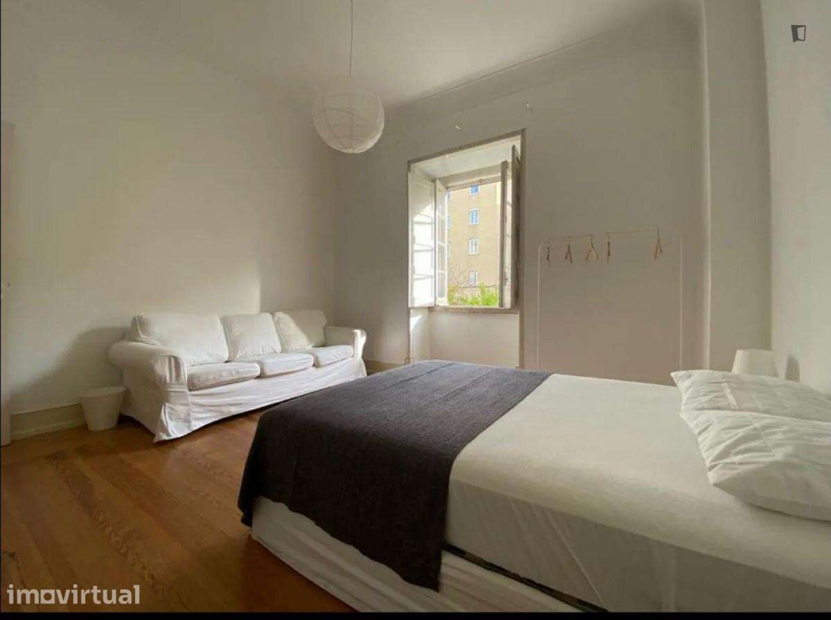 Quarto - localizado em Saldanha Lisbon - Grande imagem: 4/7