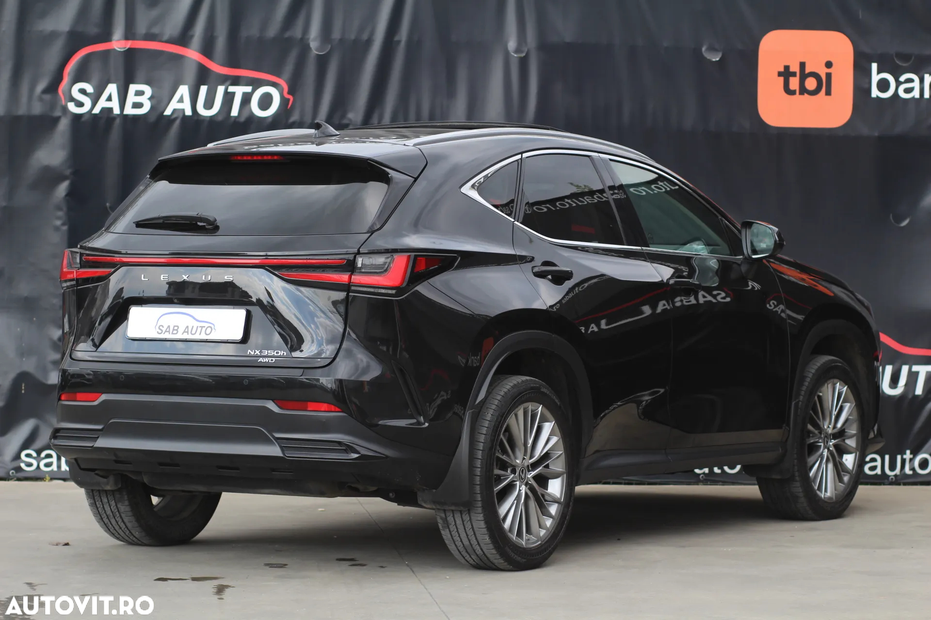 Lexus Seria NX - 27