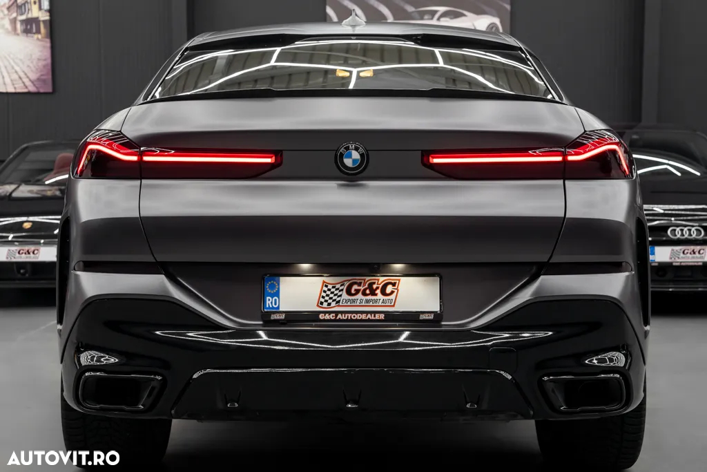 BMW X6 xDrive40i AT MHEV - 27