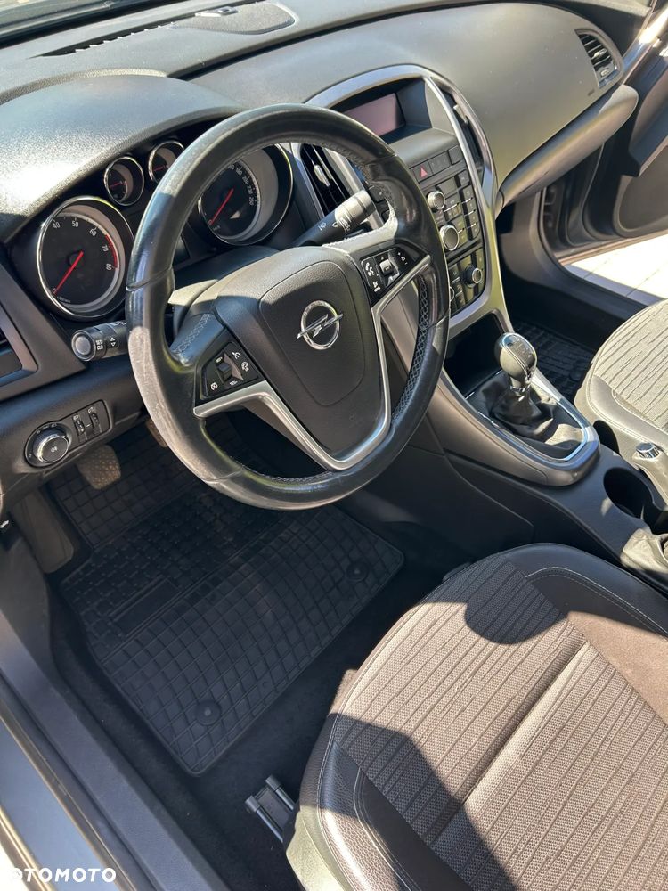 Opel Astra IV 1.4 T Active - 15