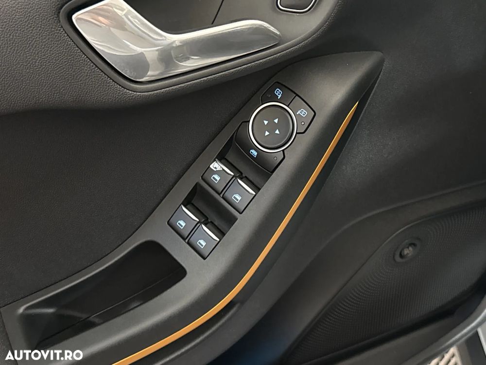 Ford Fiesta - 15