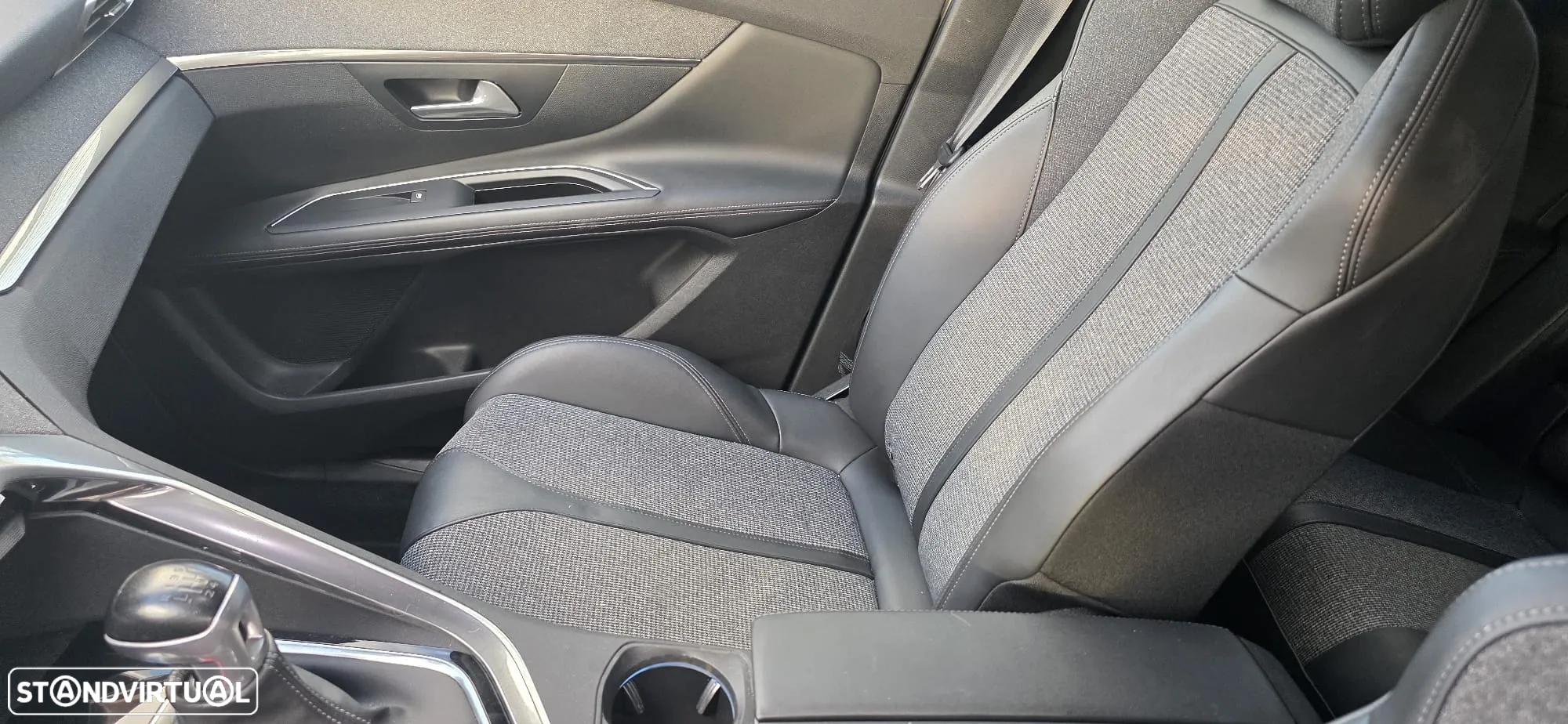 Peugeot 3008 1.2 PureTech Allure Pack - 5