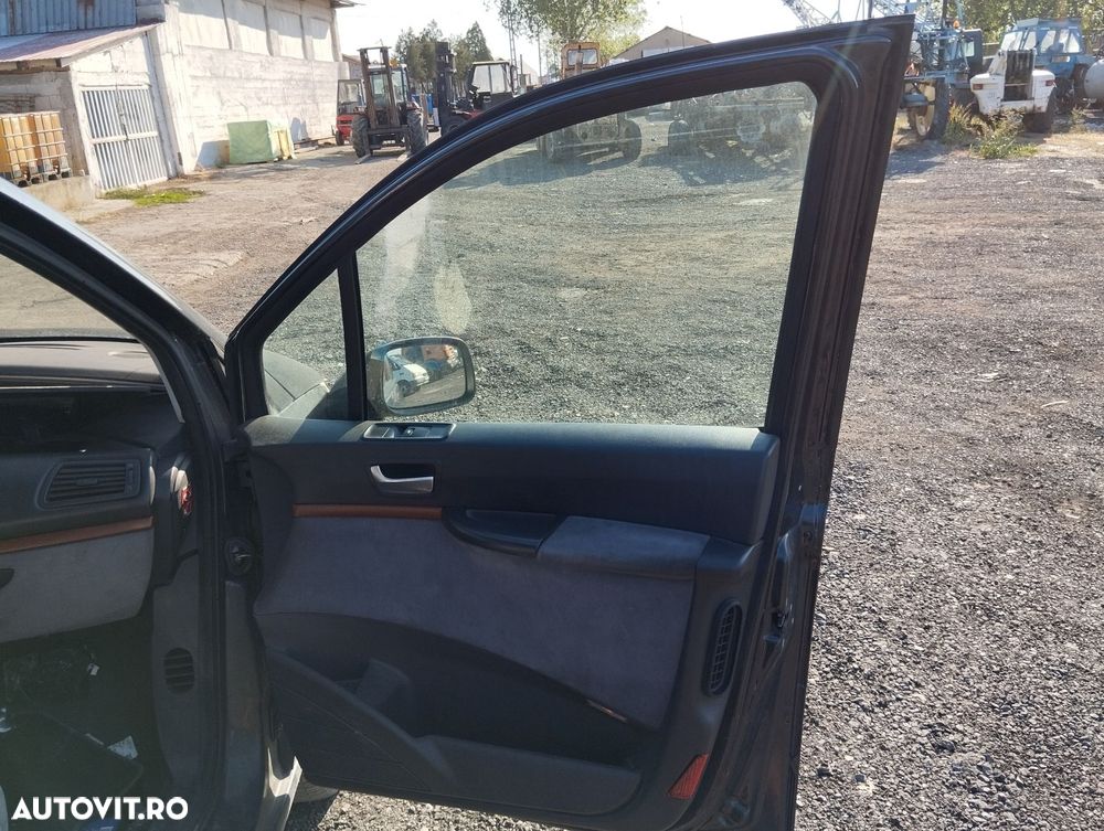 Dezmembrari  Citroen C8 (EA, EB)  2002  > 0000 2.0 HDi Motorina - 7