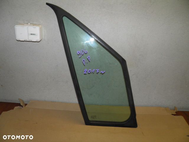 SZYBA PRAWA SPRINTER 906 - 1