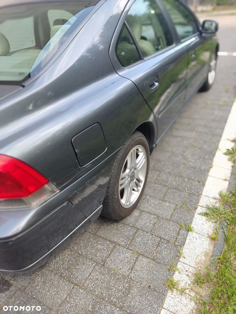 Volvo S60 T5 Momentum - 10